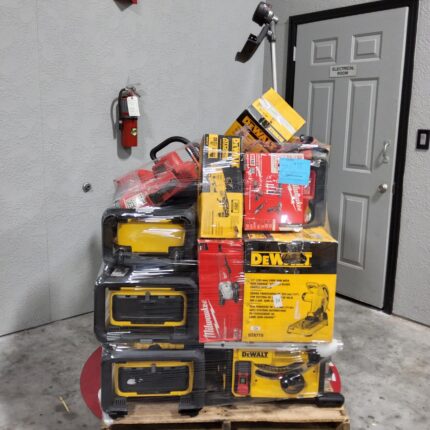 MILWAUKEE & DEWALT PALLET – LOT ID: 110425 – AS-IS Untested Customer Returns